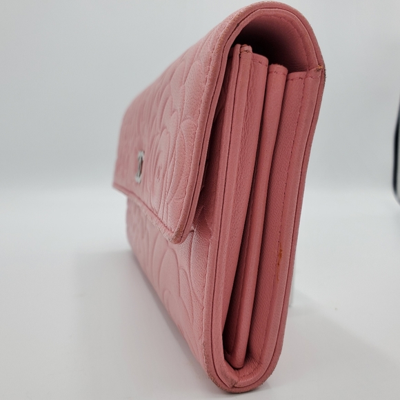 ❤️ Authentic Chanel Pink Camellia Wallet - Picture 7 of 14
